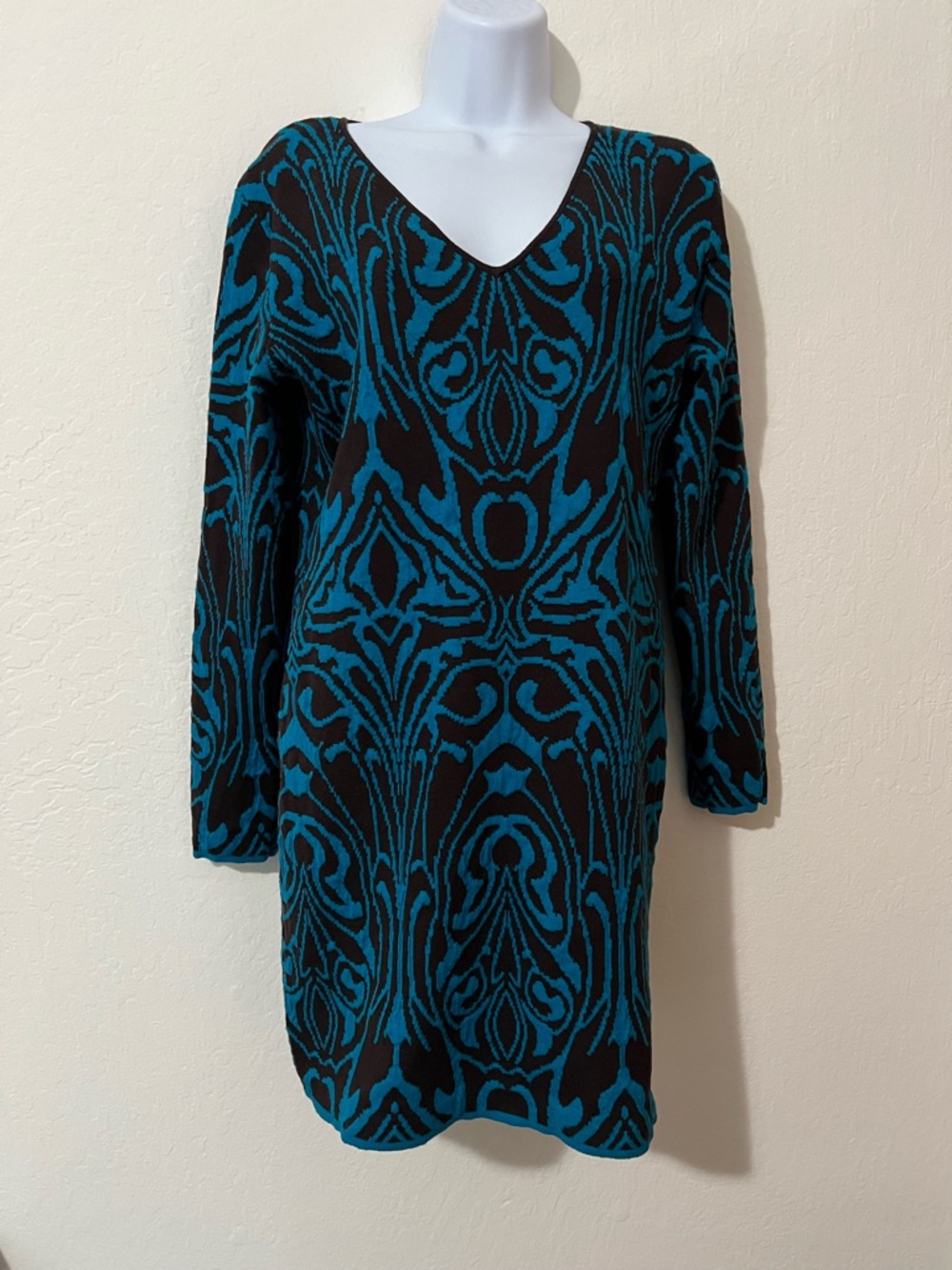 Yuka - Teal and Black V-Neck Patterned Women's Dress